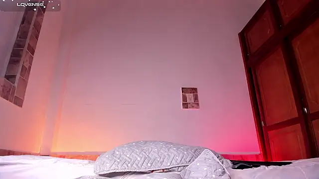 AnnaFoox1 online show from 11/15/25, 04:10