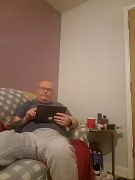 FriendlyDave online show from 02/18/25, 09:53