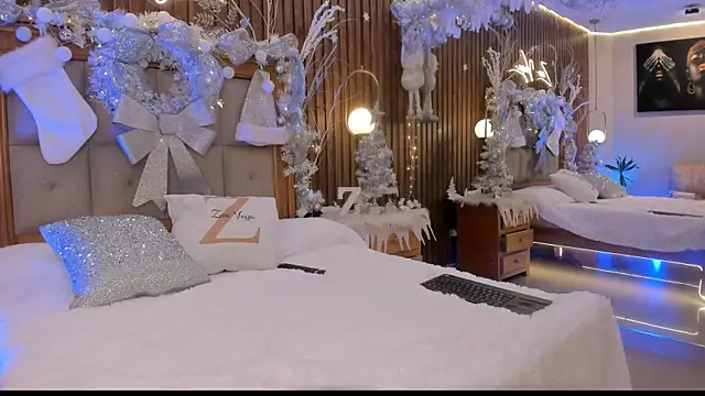 Zoevegass online show from 11/24/25, 05:34