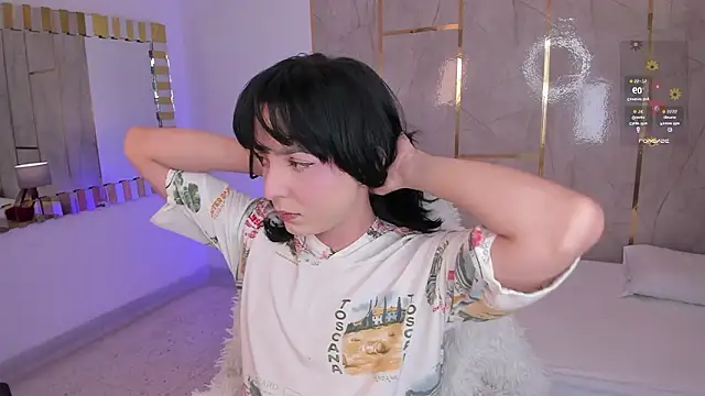 Jiggly   online show from 03/28/26, 05:29