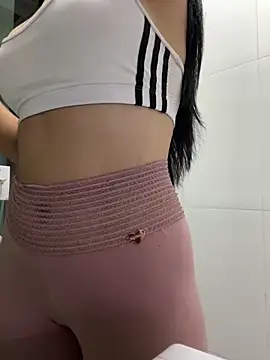 lupyta20 online show from 10/19/25, 02:34