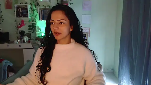 BeellyDance online show from 05/15/26, 04:03