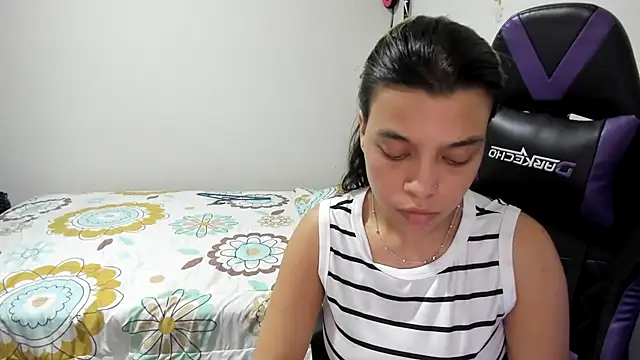 LuisaReyes 2911 online show from 05/10/26, 01:55