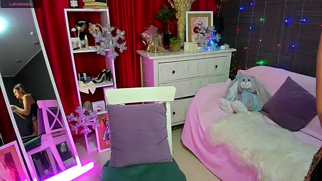 Queen baby online show from 12/12/24, 01:43