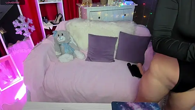 Queen baby online show from 12/25/24, 01:20