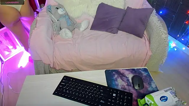 Queen baby online show from 12/29/24, 02:49