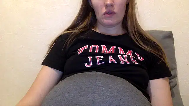 Snapshot of vanessa4you chatting on 01/11/25, 04:38 vanessa4you online show from 01/11/25, 04:38