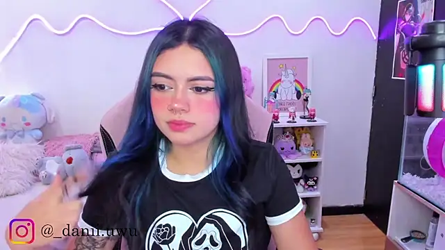 CuteDani  online show from 09/10/25, 09:04