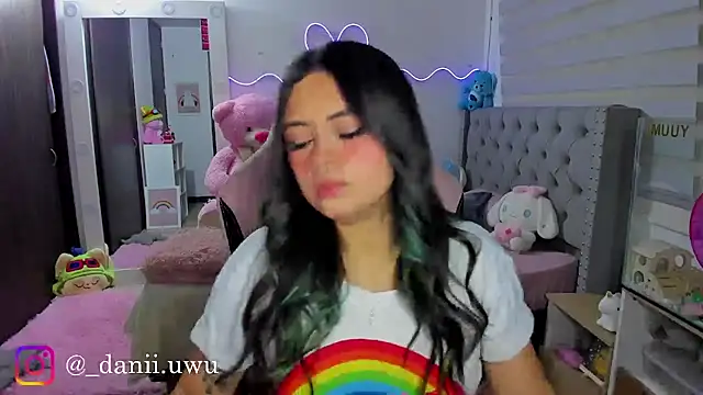 CuteDani  online show from 07/20/26, 01:53