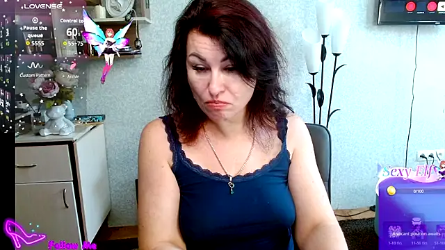 Snapshot of BeatriksS chatting on 02/10/26, 12:42 BeatriksS online show from 02/10/26, 12:42