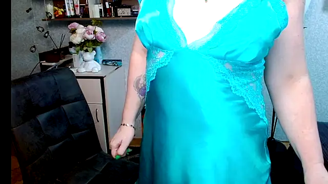 BeatriksS online show from 03/04/26, 04:35