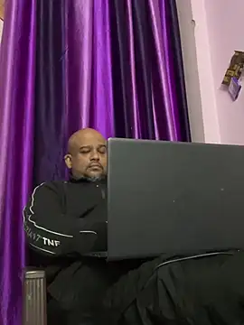 Dick 6inches online show from 02/06/26, 03:37