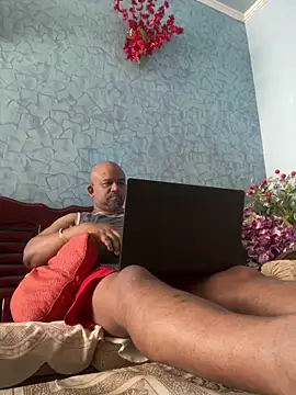 Dick 6inches online show from 03/22/26, 08:51