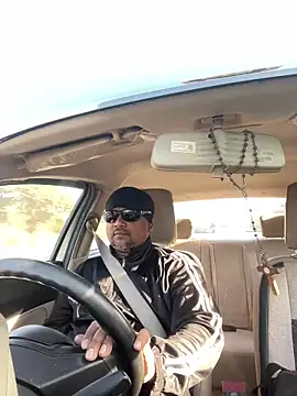 Dick 6inches online show from 04/16/26, 01:50