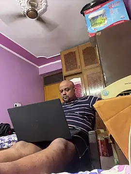 Snapshot of Dick_6inches chatting on 06/23/26, 03:15 Dick 6inches online show from 06/23/26, 03:15
