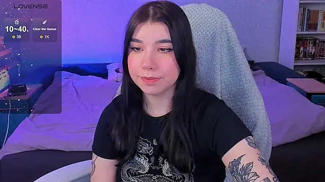 kellyharris online show from 12/15/24, 03:20