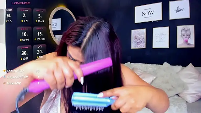 silvia lane online show from 03/11/25, 04:21