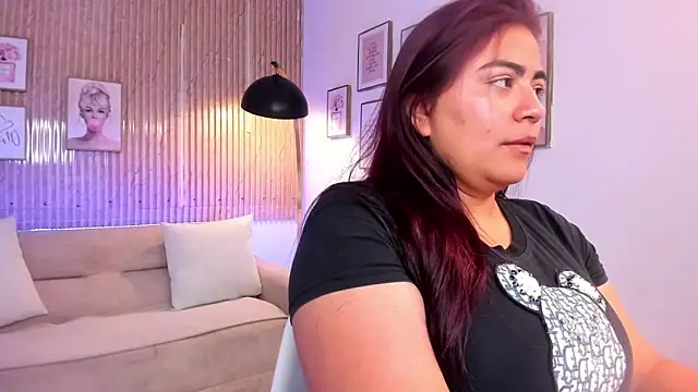 silvia lane online show from 04/18/26, 04:05