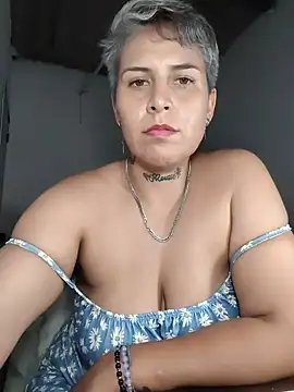 Snapshot of Yessi_rousse chatting on 05/16/26, 12:51 Yessi rousse online show from 05/16/26, 12:51
