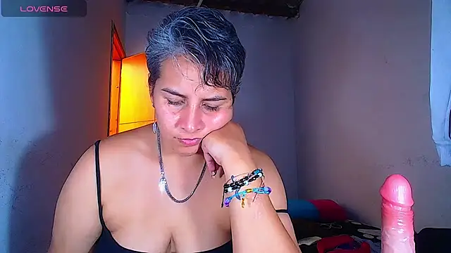 Snapshot of Yessi_rousse chatting on 07/10/26, 06:54 Yessi rousse online show from 07/10/26, 06:54