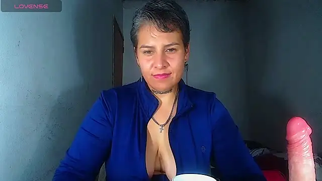 Snapshot of Yessi_rousse chatting on 07/12/26, 03:36 Yessi rousse online show from 07/12/26, 03:36