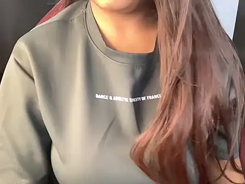 shanayaaa 1 online show from 01/14/26, 10:58