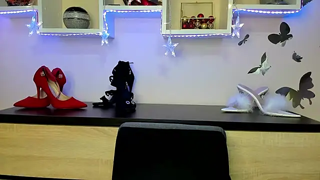 feliziaDesire online show from 02/15/25, 10:11