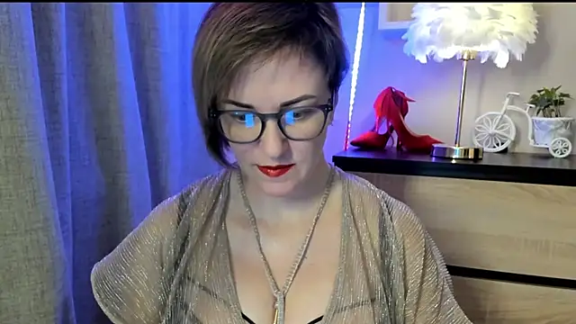 feliziaDesire online show from 10/05/25, 08:12