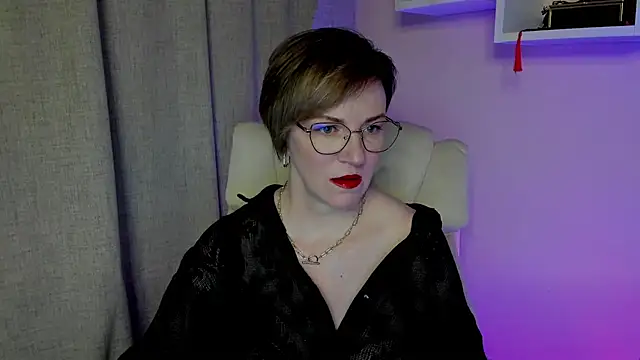 feliziaDesire online show from 05/26/26, 12:56