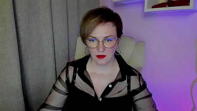 feliziaDesire online show from 06/23/26, 11:30
