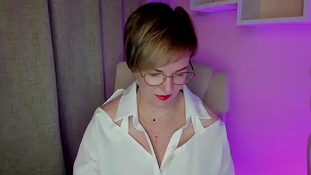 feliziaDesire online show from 07/09/26, 05:44