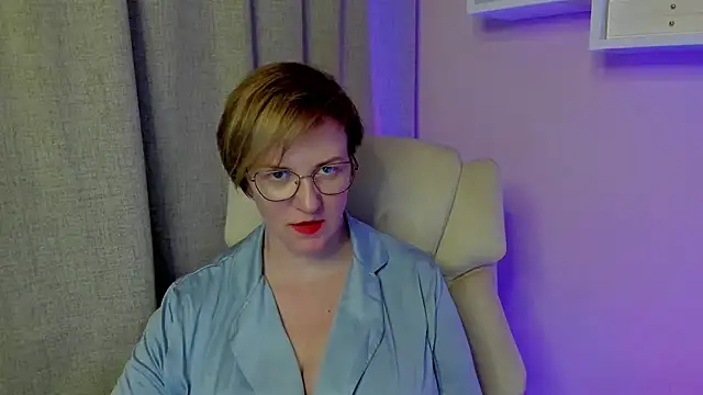 feliziaDesire online show from 07/28/26, 03:21