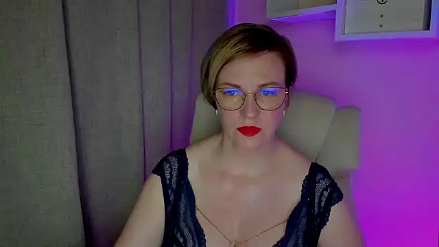 feliziaDesire online show from 08/06/26, 03:52