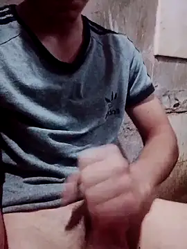 Uriel1615 online show from 09/25/25, 06:22