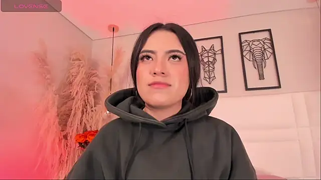 Rebeca jones online show from 09/22/25, 12:18