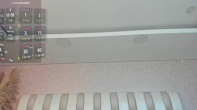 Rebeca jones online show from 05/14/26, 12:12