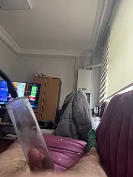 Snapshot of strange6696 chatting on 01/14/25, 11:53 strange6696 online show from 01/14/25, 11:53