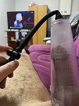 Snapshot of strange6696 chatting on 01/15/25, 06:08 strange6696 online show from 01/15/25, 06:08