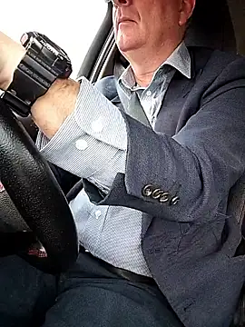 stiffandlubedxh online show from 04/13/26, 09:09