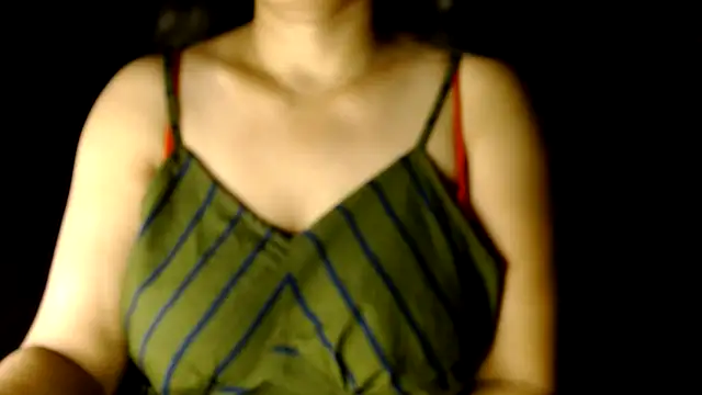 janifer001 online show from 04/29/26, 01:53