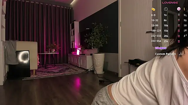 asuno  online show from 10/26/25, 12:00