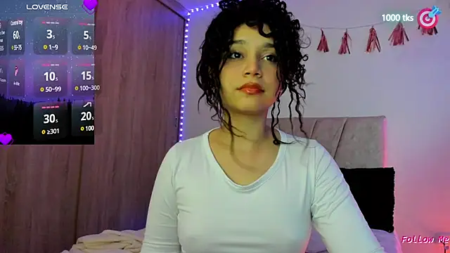 Snapshot of Byeol00 chatting on 02/25/25, 01:52 Byeol00 online show from 02/25/25, 01:52