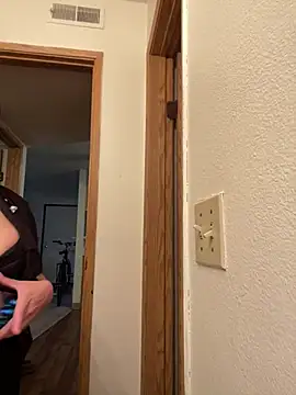 Snapshot of BustiBunny69 chatting on 02/14/25, 02:12 BustiBunny69 online show from 02/14/25, 02:12