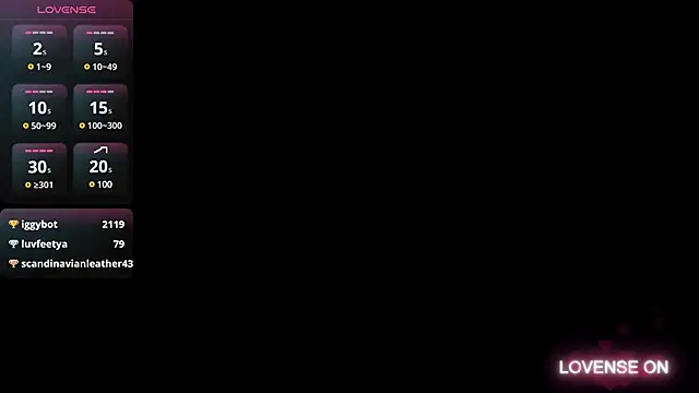 Snapshot of naughty_ebonyy chatting on 12/17/24, 02:55 naughty ebonyy online show from 12/17/24, 02:55
