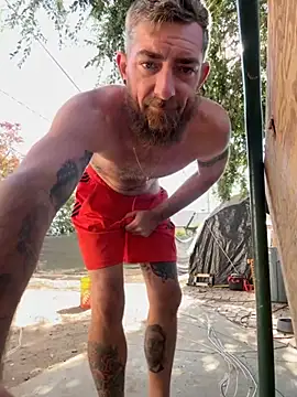 Snapshot of mandjpuff2 chatting on 11/04/25, 08:30 mandjpuff2 online show from 11/04/25, 08:30