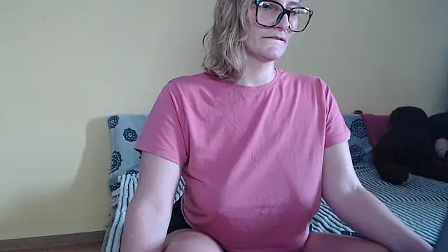 alicesweet21 online show from 01/30/25, 12:06