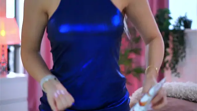 ArtTeasee online show from 01/04/25, 09:00