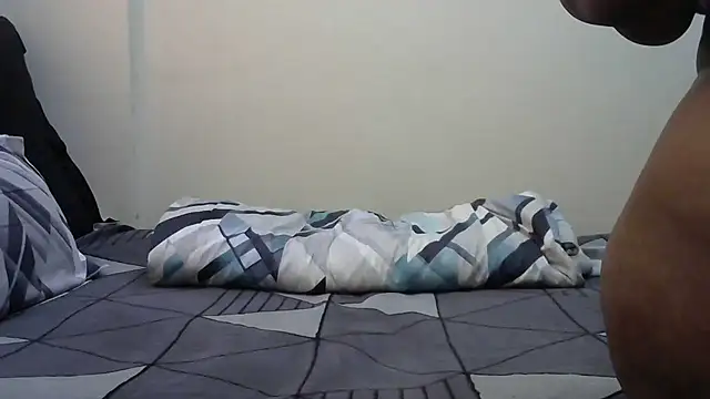 AddictiveAssCurves online show from 03/13/25, 09:21