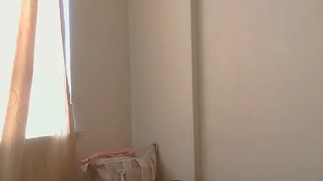 AddictiveAssCurves online show from 05/30/26, 06:10
