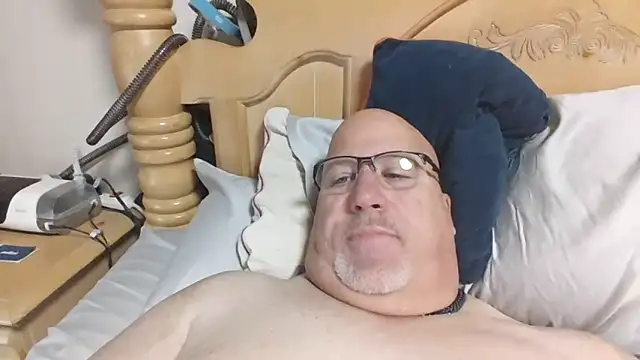 Bigbear0563 online show from 03/18/26, 04:21